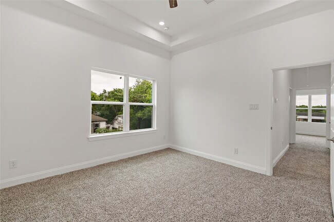 Foto del edificio - 4619 Stassen St