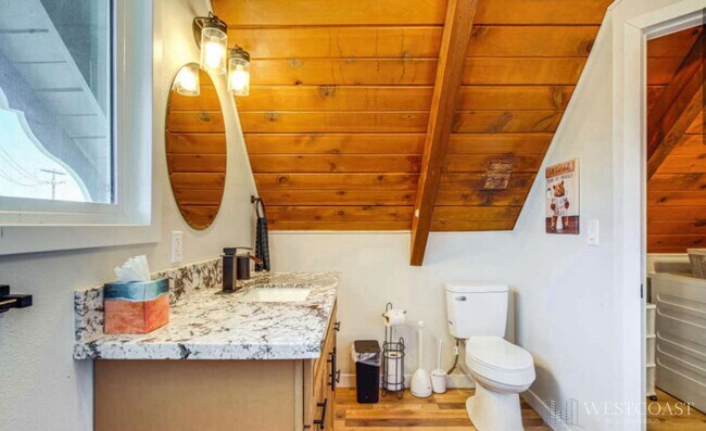 Foto del edificio - Charming Big Bear Retreat – Cozy 2-Bed Cabin in Quiet Neighborhood!