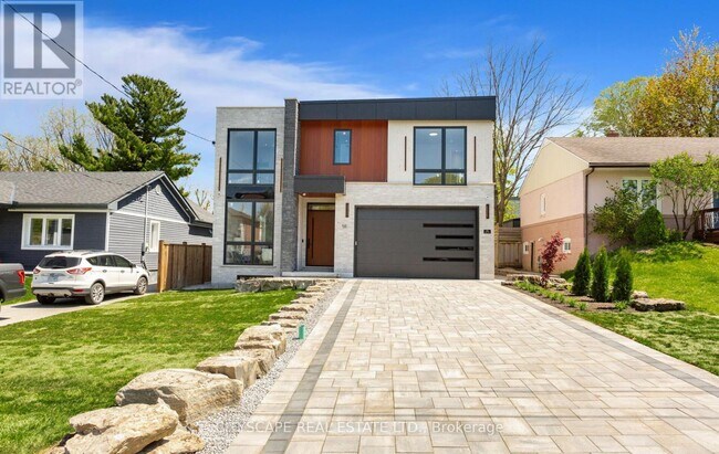 Building Photo - 55 Adanac Dr