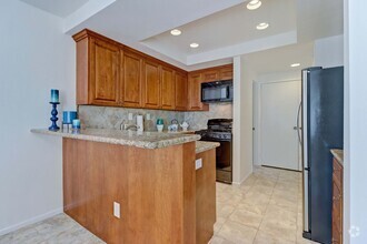 Building Photo - 266 Lemon Grove