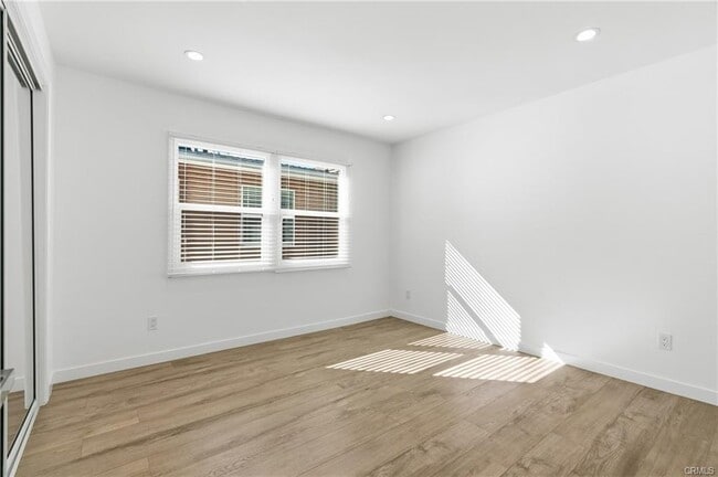 Foto del edificio - 2510 Paloma St