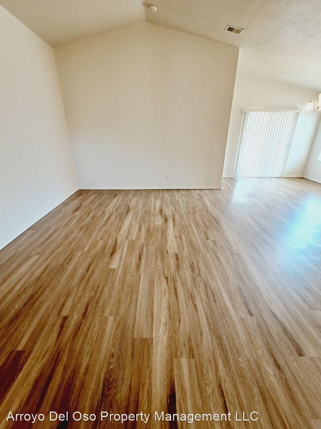 Building Photo - 3 br, 2 bath House - 1051 Purple Aster Ave SW