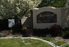 Building Photo - 105 Daybreak Ln
