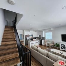Building Photo - 13826 Bessemer St