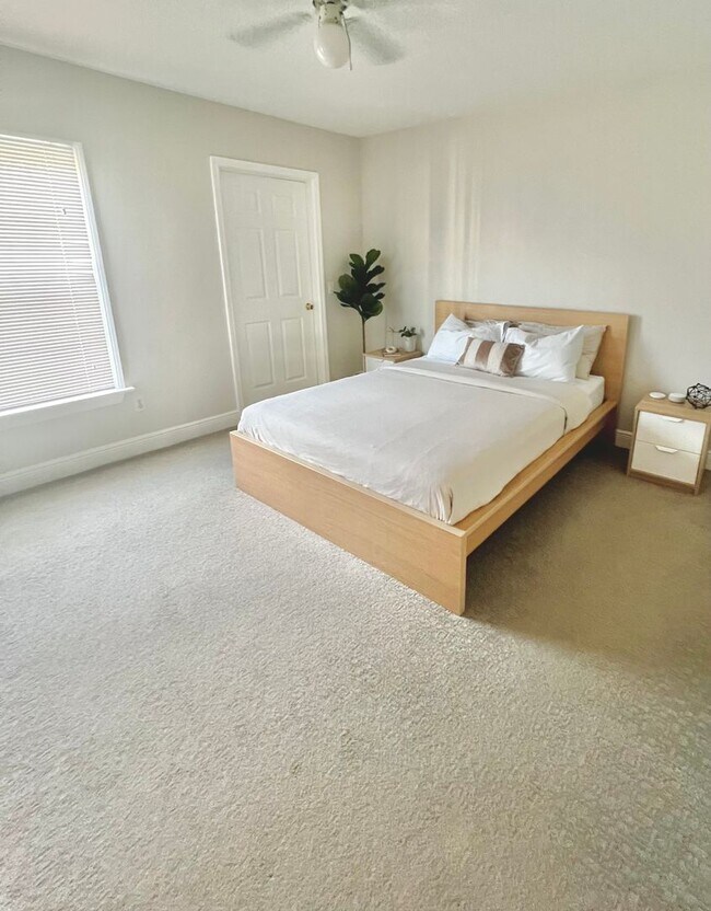 Foto del edificio - 1/1 Condo in Lee Vista Area/Lake Nona, clo...