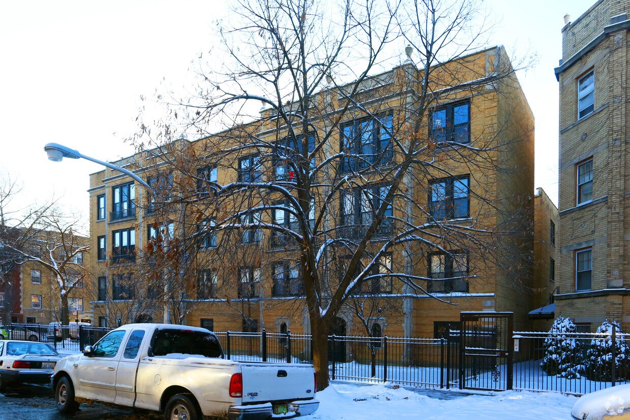Foto del edificio - Damen Fargo