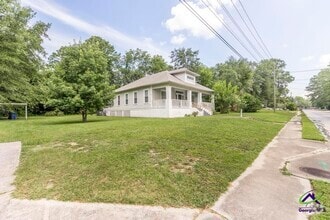 Building Photo - 1147 Burton Ave