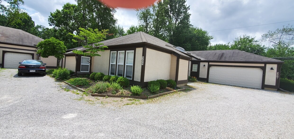 307 Schrock Rd, Worthington, OH 43085 House Rental in Worthington, OH
