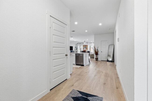 Foto del edificio - 31714 Melkridge Rd