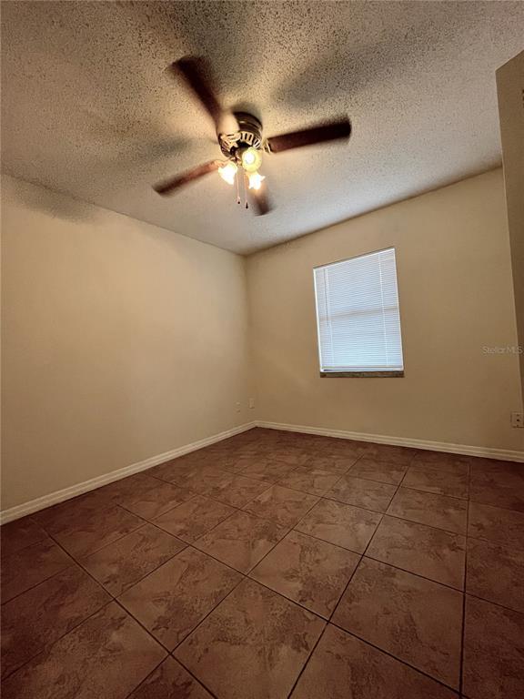 Foto del edificio - 6659 Westmont Dr