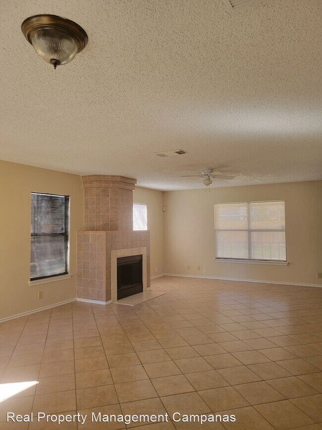 Building Photo - 3 br, 2.5 bath House - 7807 Ruby Meadow