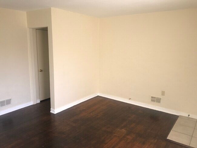 Foto del edificio - 1929 McKinley St