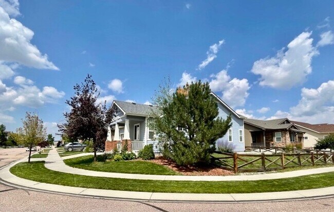 Foto del edificio - 7778 Buckeye Tree Ln
