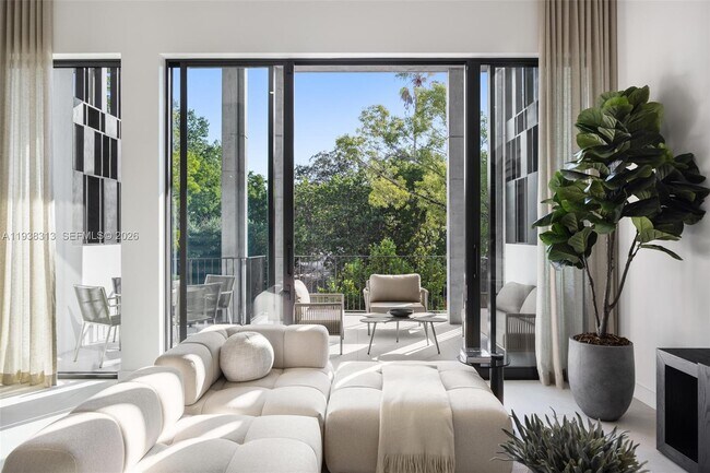 Foto del edificio - 92 SW 28th Rd