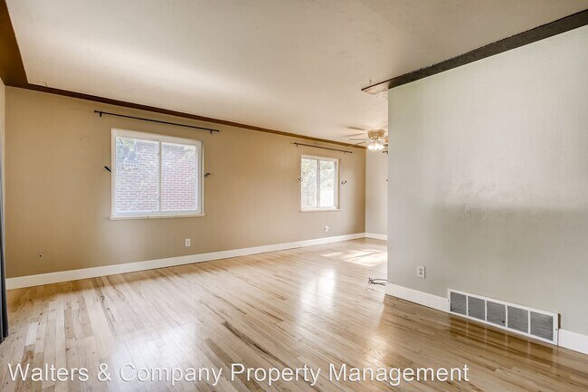 Building Photo - 3 br, 2 bath House - 2285 Iola Street