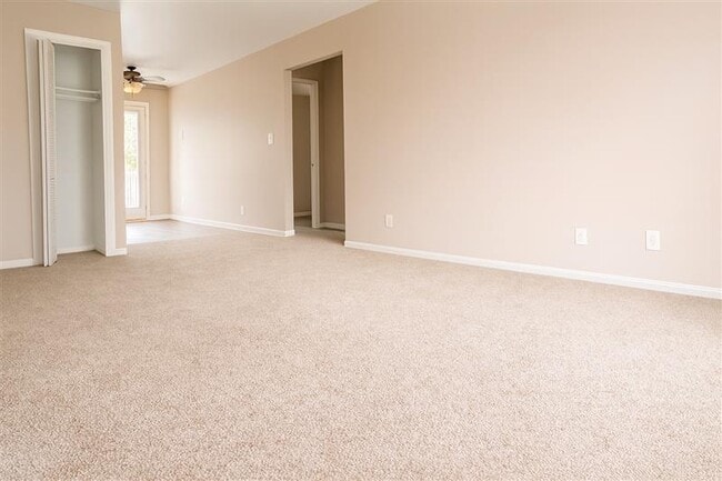 Building Photo - Park Forest Apartments