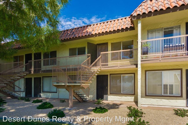 Foto del edificio - 64291 Spyglass Ave