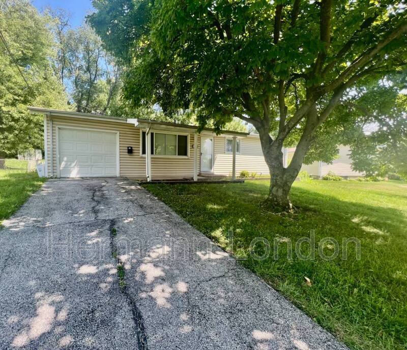 1380 Carmona Dr, Florissant, MO 63033 House Rental in Florissant, MO
