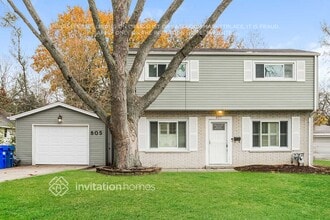 Building Photo - 805 Delles Rd