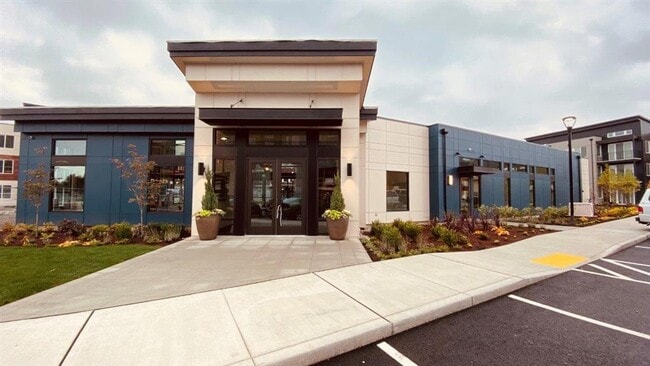 Building Photo - Ethos