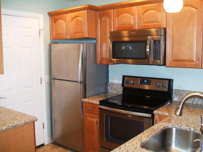 Photo - 1819 S Union Blvd Townhome