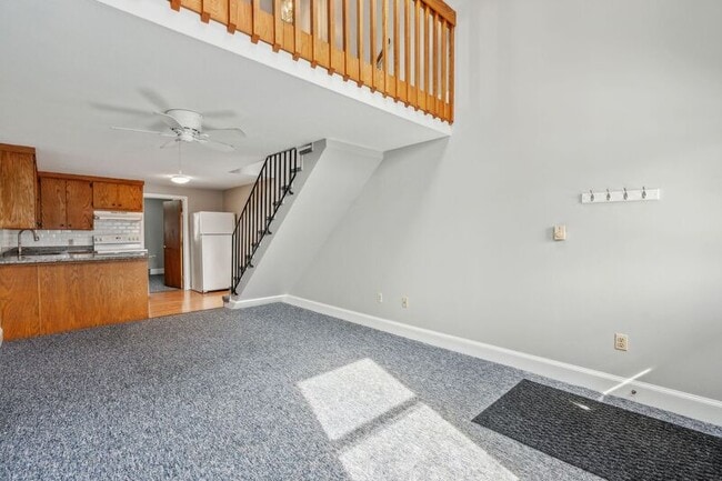 Foto del edificio - 210 Beach St