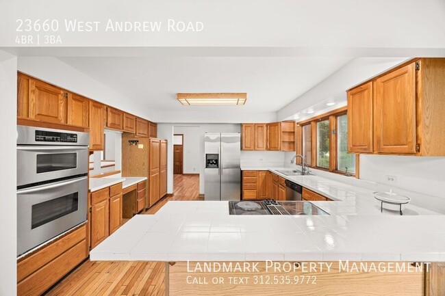 Foto del edificio - 23660 W Andrew Rd