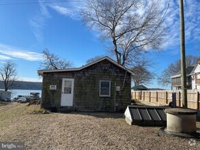 Building Photo - 644 Marlborough Point Rd