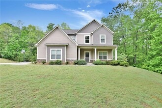 Building Photo - 115 Creek Pointe Dr