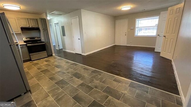 Foto del edificio - 185 Oak Dr SW