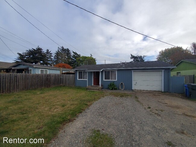 Building Photo - 2 br, 2 bath House - 2050 Park Rd