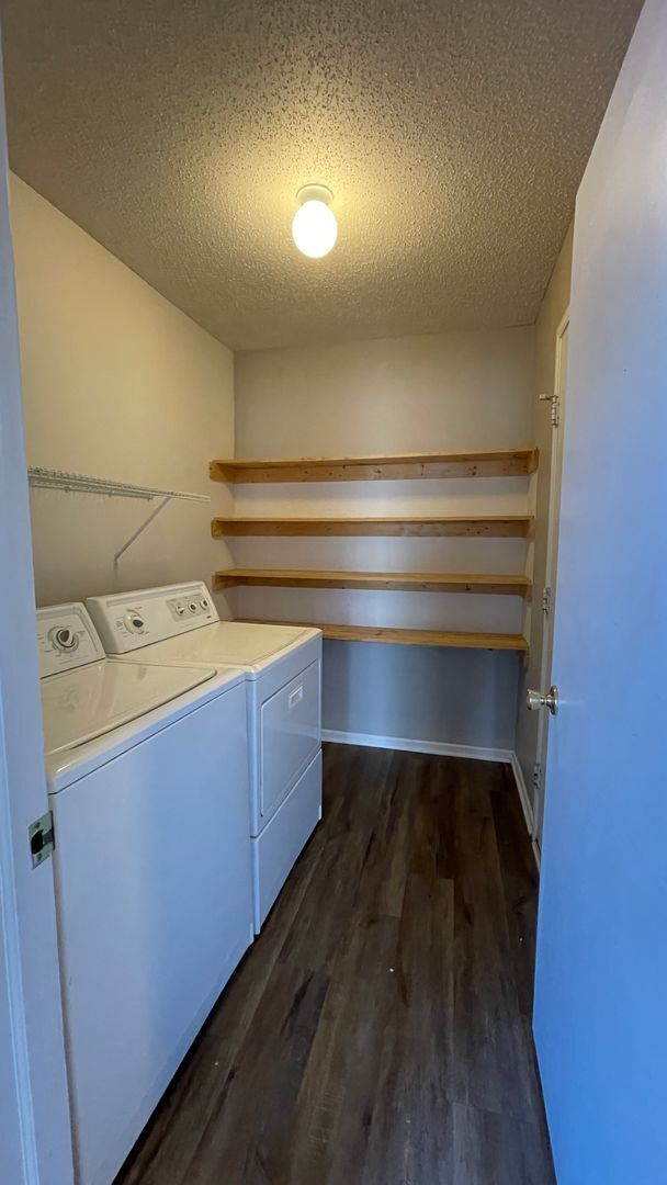 Building Photo - 4113 Doten Dr