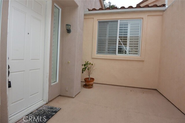 Foto del edificio - 490 S San Vicente Ln