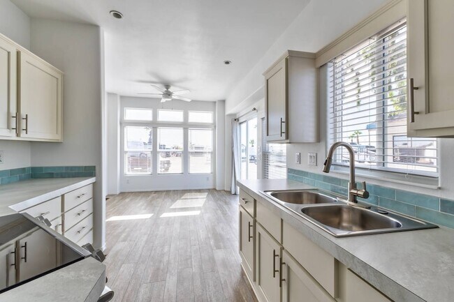 Foto del edificio - 9985 N Pinal Ave