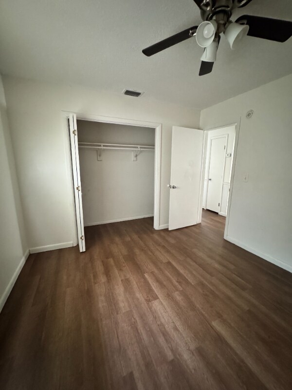 Foto del edificio - 205 Walton Ave