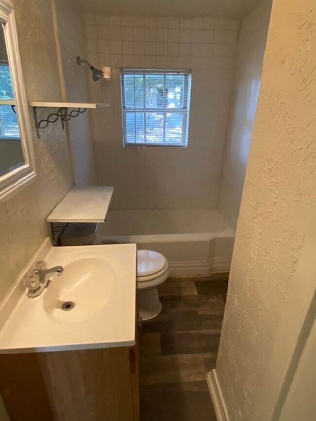 Photo - Efficiency house - quiet location!