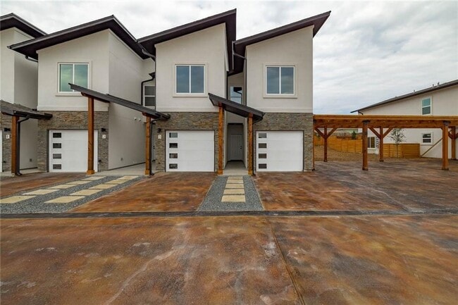 Building Photo - 21201 Portsmouth Cove