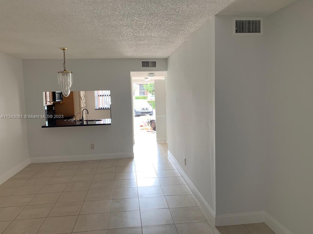 10625 NW 11th St Unit 103, Pembroke Pines, FL 33026 Condo for Rent in