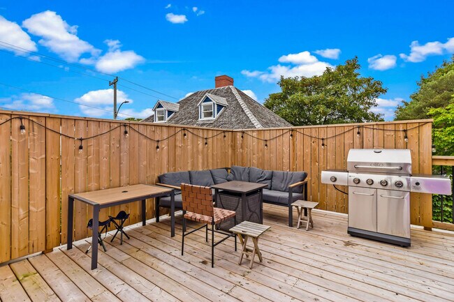 Photo du bâtiment - 61 Signal Hill Rd