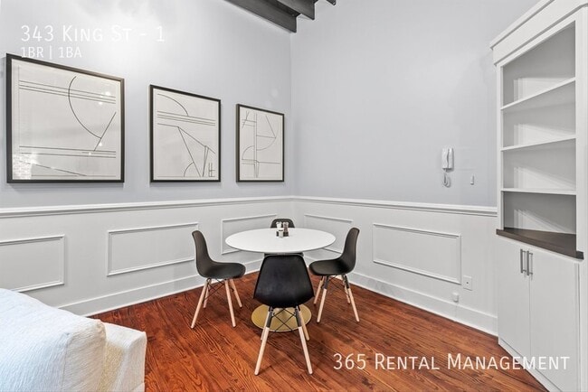 Photo - 343 King St Townhome