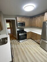 Building Photo - 601 Woodland Ave