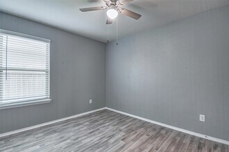 Building Photo - 6930 Scarlet Sagebrush St