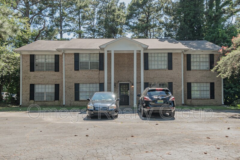 Primary Photo - 3232 Westbrook Dr