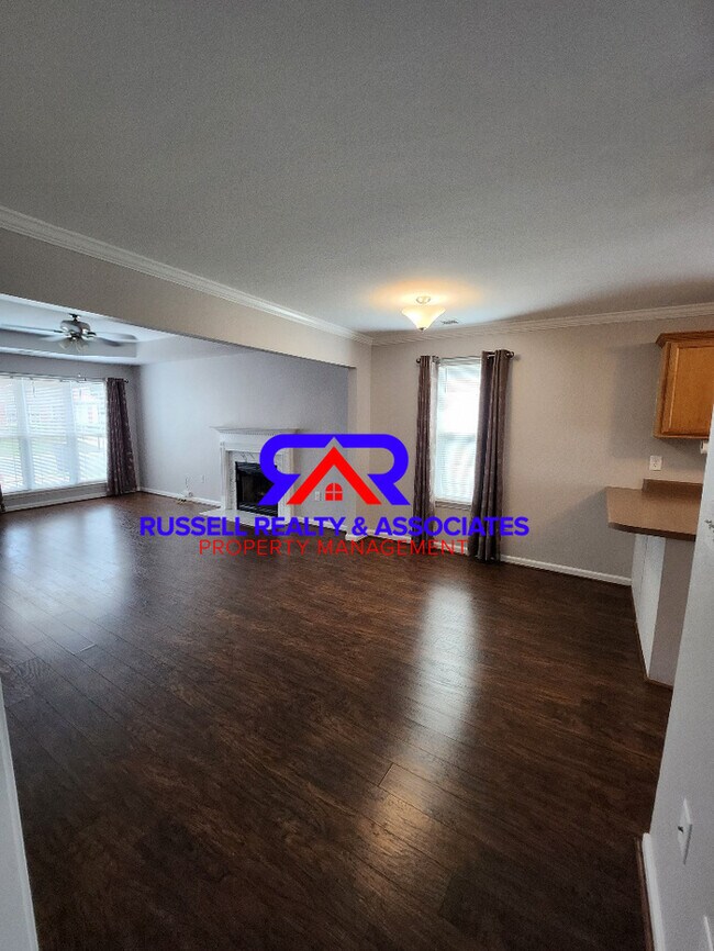 Building Photo - One Level Garden- Calera