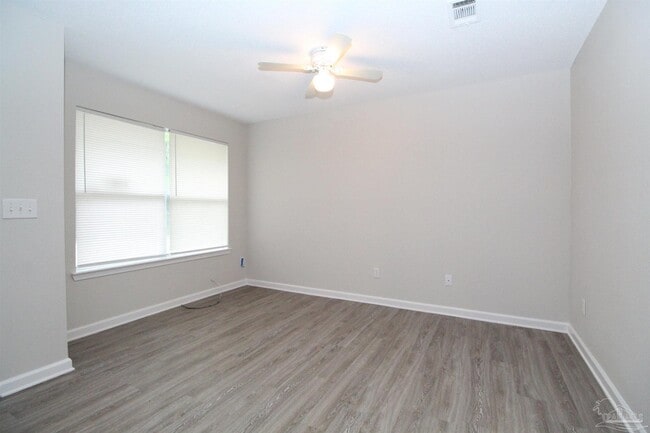 Building Photo - 9016 Bowman Ave