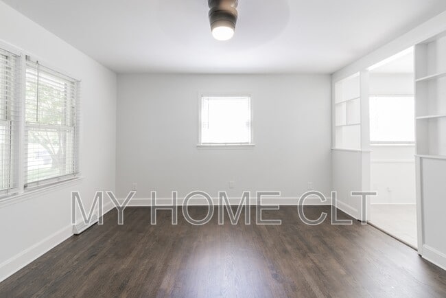 Building Photo - 4617 Brooktree Dr