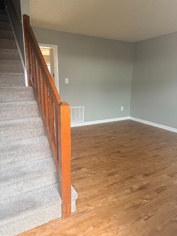 Building Photo - 7 Duiguid Dr