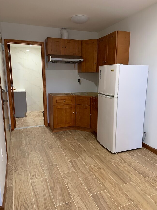 Kitchen Area - 1003 Wood St