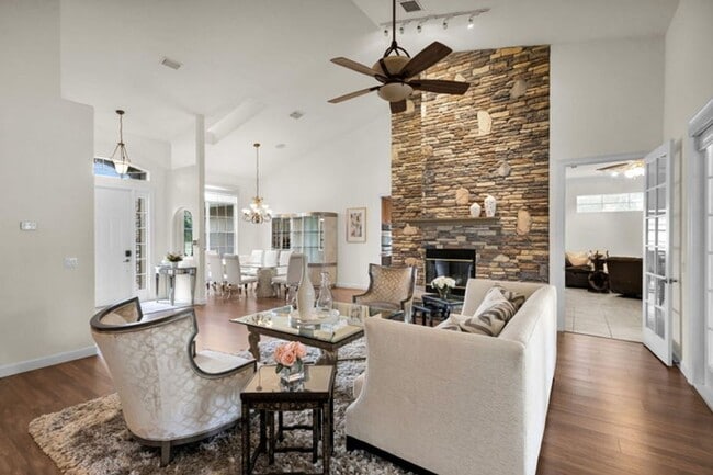 Foto del edificio - 4754 130th Ave N