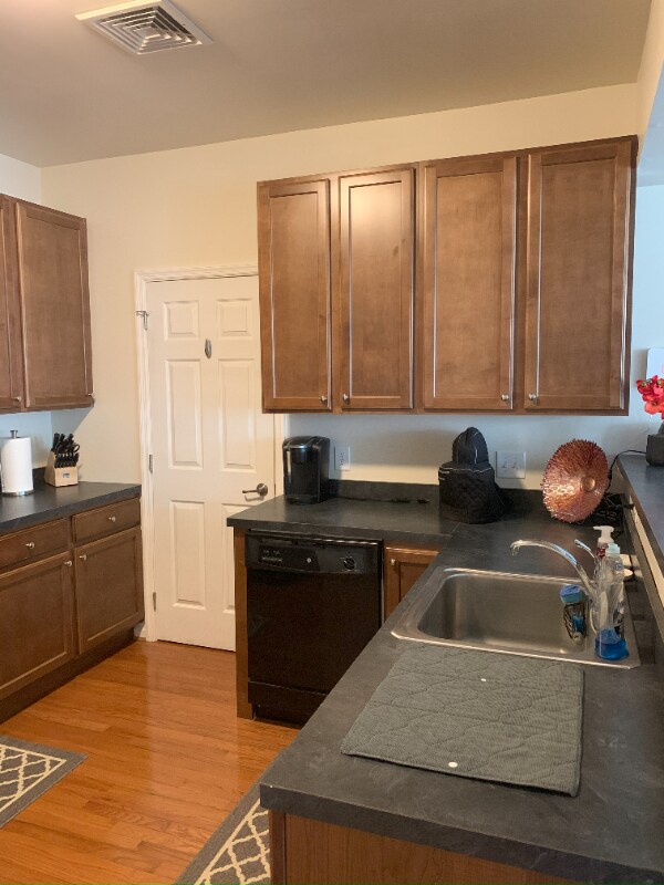 Building Photo - 4411 Driftwood Dr